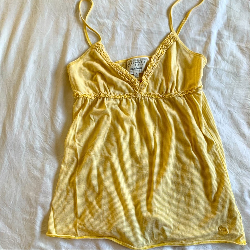 Abercrombie Yellow Tank M 💛